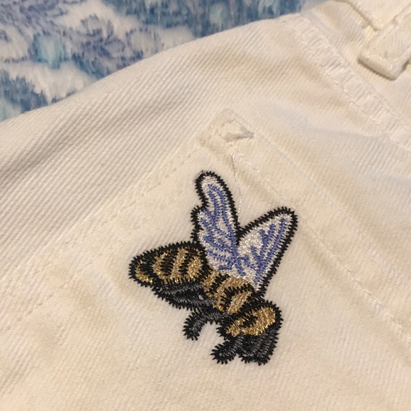 NWT Embroidered Shorts - Picture 3 of 5